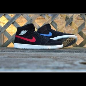 Air Jordan 1 / Multi Color Swoosh